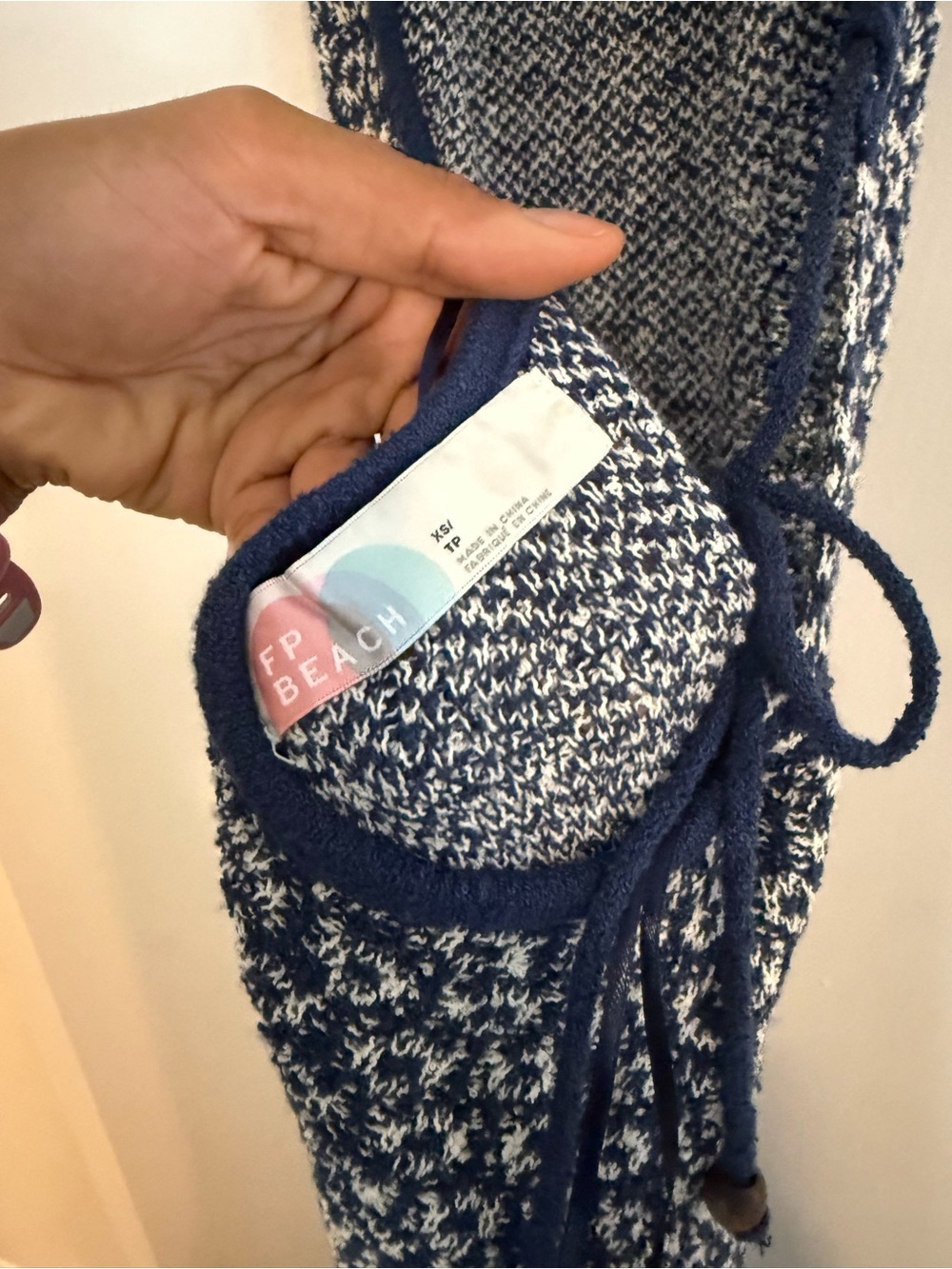 MINDY BACKLESS SWEATER DRESS - Picture 10 of 10